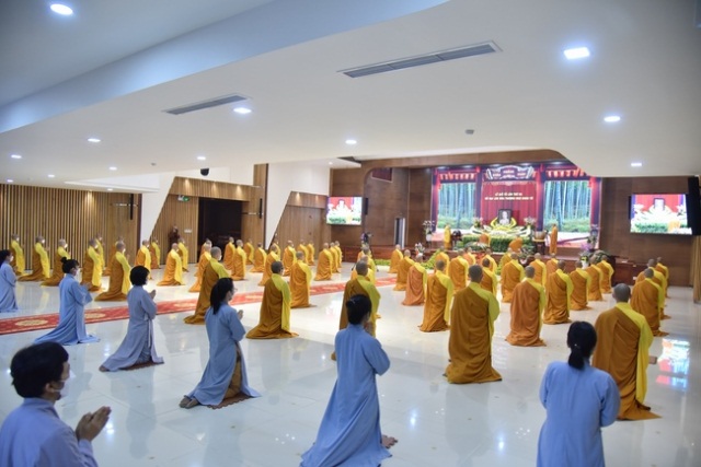 nguoiphattu-com gio to chua hoang phap24.jpg